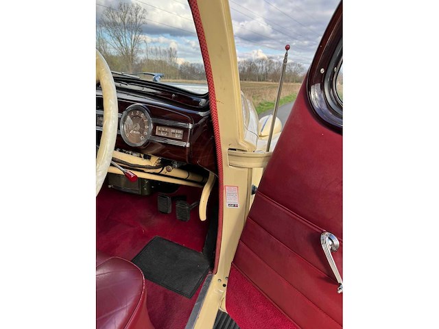 1939 packard cabrio - oldtimer - afbeelding 8 van  28