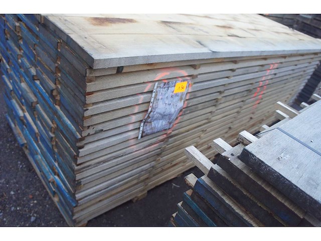 1,94 m³ eiken planken 30mm - afbeelding 1 van  4