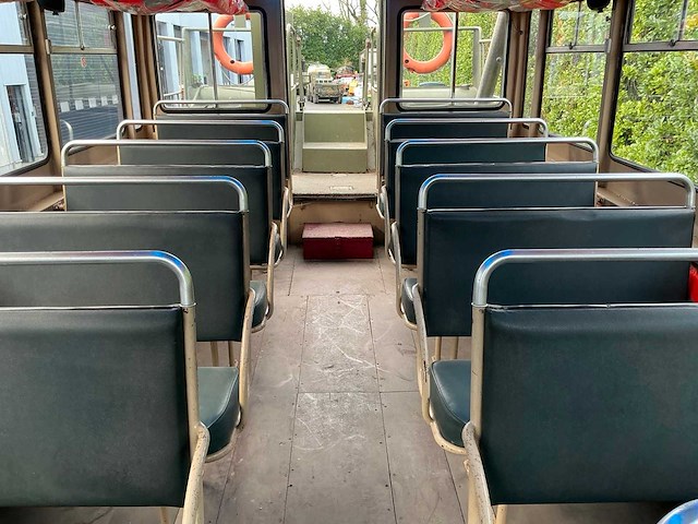 1944 gmc canadian river duck oldtimer amfibievoertuig - afbeelding 8 van  19