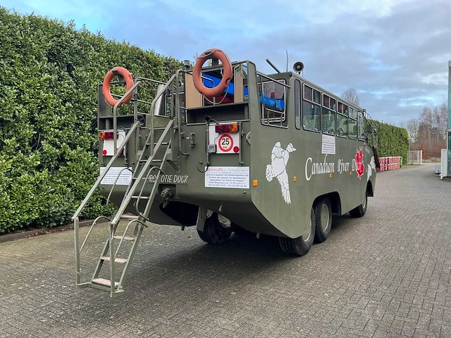 1944 gmc canadian river duck oldtimer amfibievoertuig - afbeelding 13 van  19