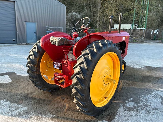 1947 massey harris 30 2wd landbouwtractor - afbeelding 4 van  23