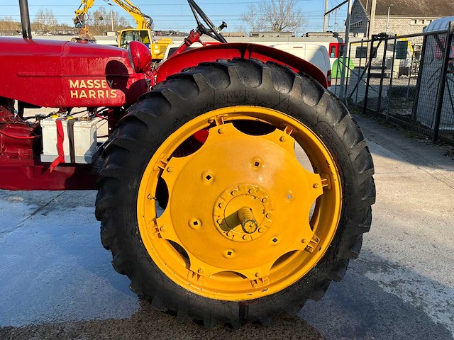 1947 massey harris 30 2wd landbouwtractor - afbeelding 9 van  23