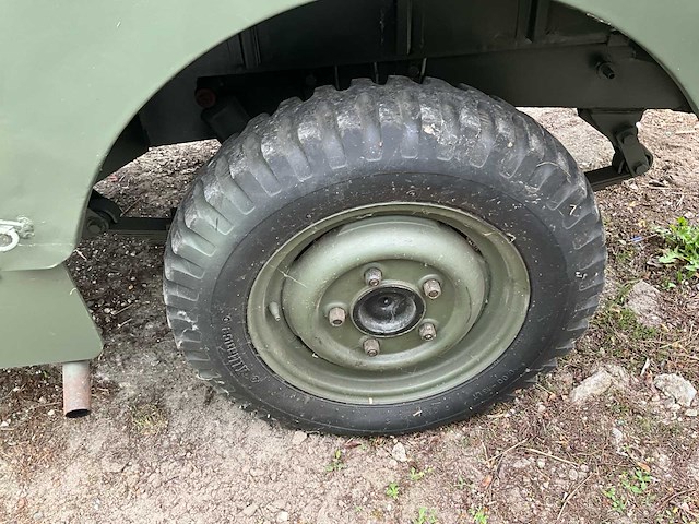 1952 minerva blindée legervoertuig - afbeelding 11 van  34