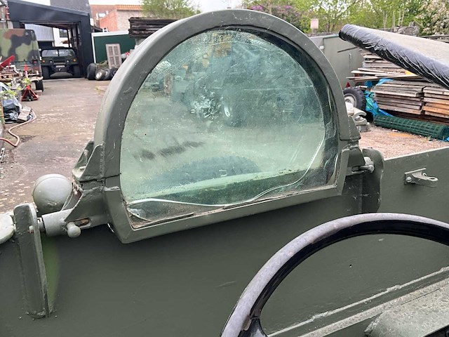 1952 minerva blindée legervoertuig - afbeelding 2 van  26