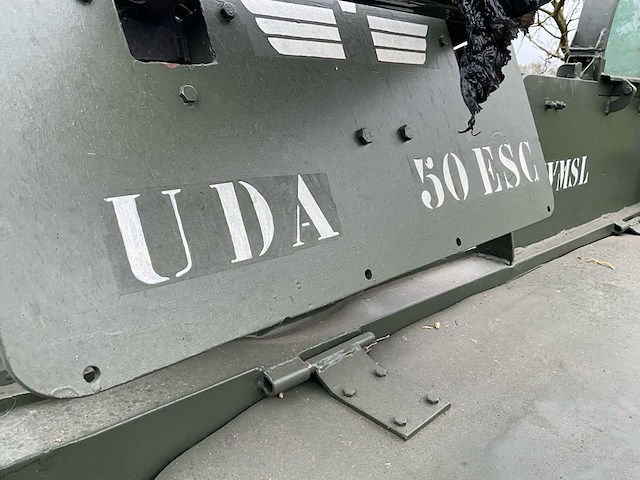 1952 minerva blindée legervoertuig - afbeelding 13 van  26