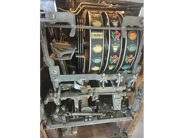 1953 - - speelautomaat - afbeelding 5 van  9