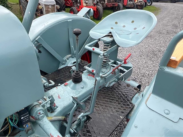 1953 eischer ekl15 vintage tractor - afbeelding 18 van  18
