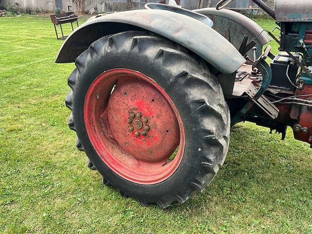 1954 hanomag r 19 landbouwtractor 2wd - afbeelding 24 van  34