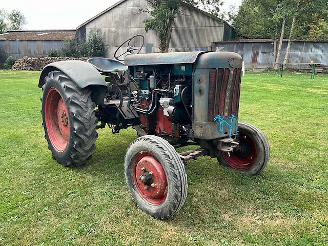1954 hanomag r 19 landbouwtractor 2wd - afbeelding 32 van  34
