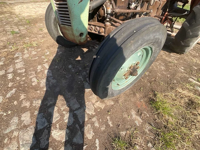 1954 massey ferguson tef 20 petit gris antieke tractor - afbeelding 2 van  22