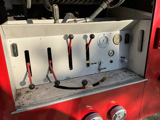 1955 commer td467 oldtimer brandweerwagen - afbeelding 32 van  65