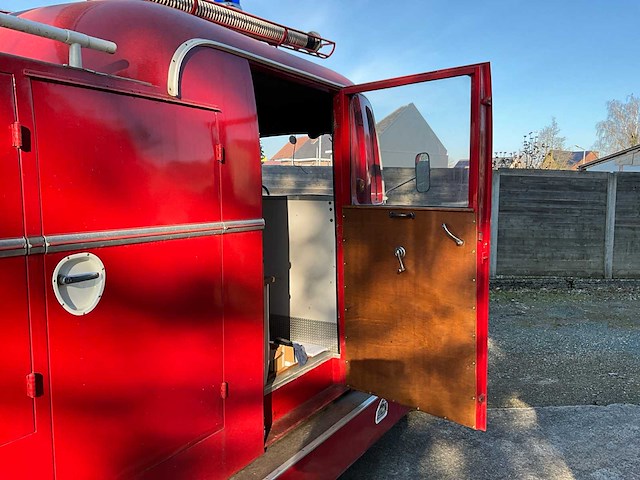 1955 commer td467 oldtimer brandweerwagen - afbeelding 40 van  65