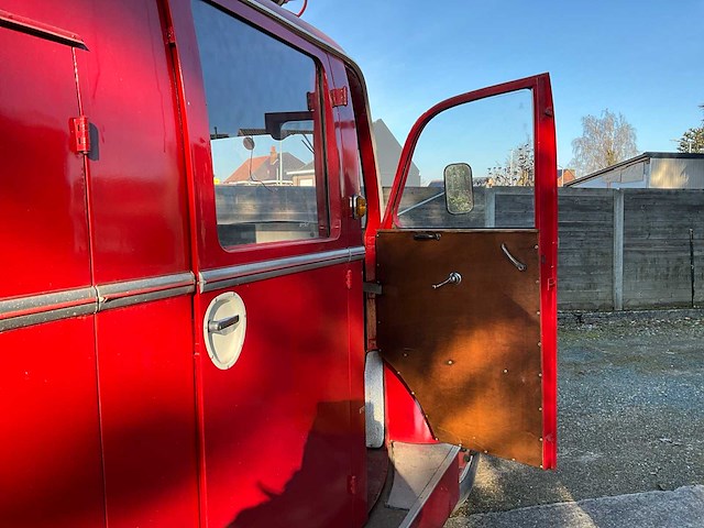 1955 commer td467 oldtimer brandweerwagen - afbeelding 47 van  65