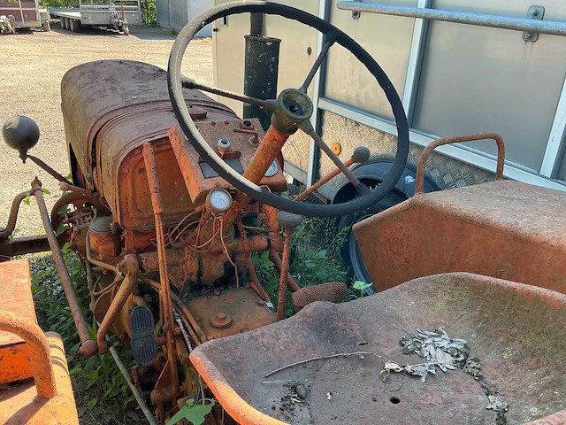 1955 fahr d15ph oldtimer tractor - afbeelding 7 van  7