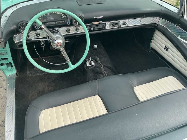 1955 ford thunderbird 55 oldtimer - afbeelding 20 van  47