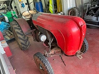 1956 porsche ap22 oldtimer tractor - afbeelding 18 van  19
