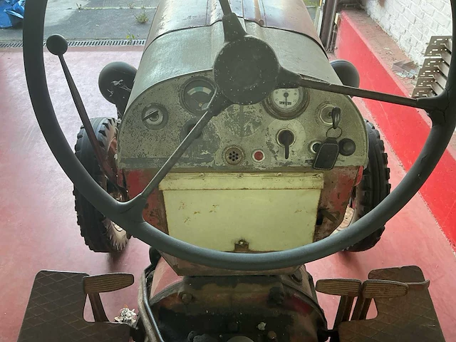 1956 porsche ap22 oldtimer tractor - afbeelding 17 van  19