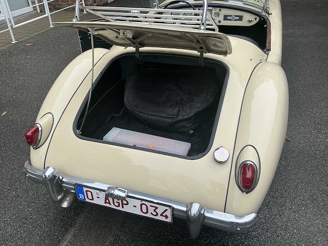 1957 mg a oldtimer - afbeelding 36 van  36