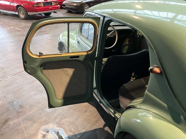 1957 renault 4cv - afbeelding 4 van  21