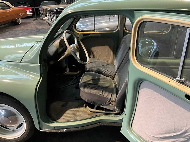 1957 renault 4cv - afbeelding 7 van  40