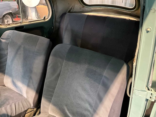 1957 renault 4cv - afbeelding 14 van  40