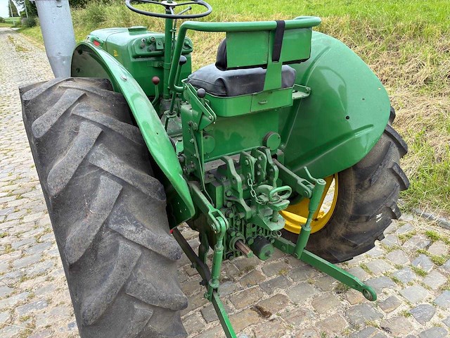 1957 vierzon 201 vintage tractor - afbeelding 8 van  13