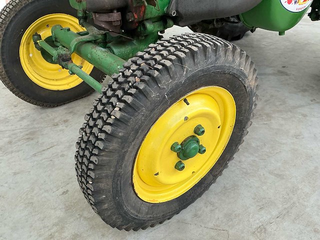 1958 vierzon super 202 oldtimer tractor - afbeelding 11 van  23