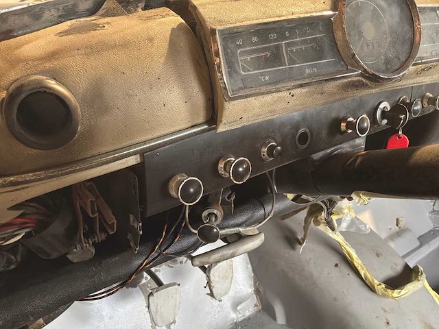 1959 mercedes-benz 219 ponton oldtimer - afbeelding 11 van  22