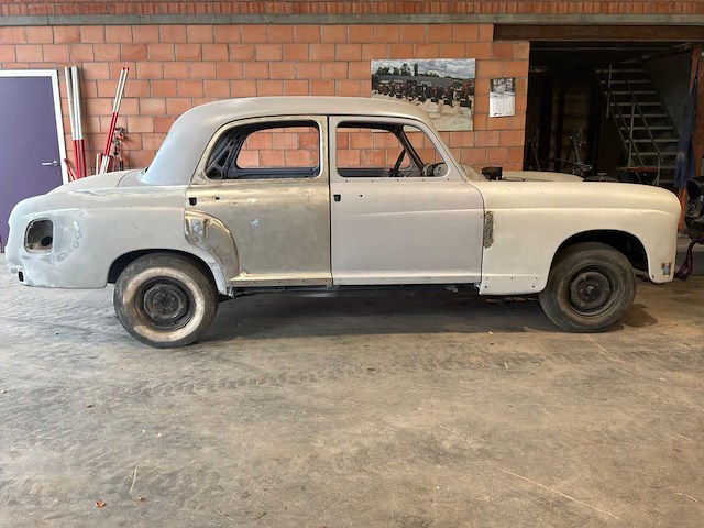 1959 mercedes-benz 219 ponton oldtimer - afbeelding 16 van  22