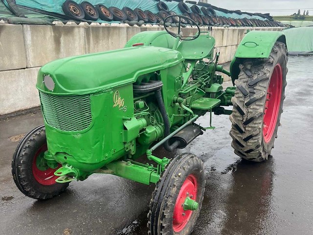 1960 deutz 40d antieke tractor - afbeelding 1 van  11