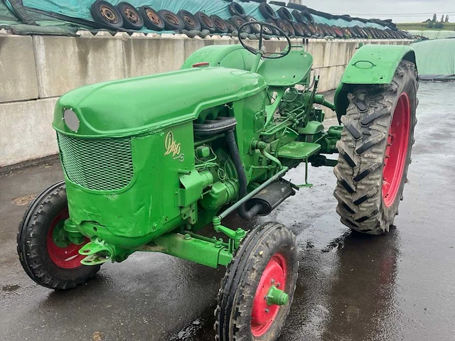1960 deutz 40d antieke tractor - afbeelding 1 van  11