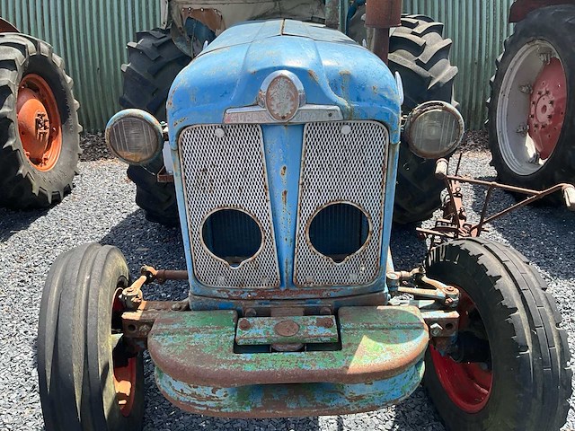 1961 ford super major tractor antique - afbeelding 14 van  31
