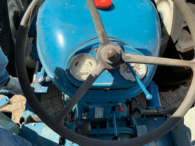 1962 county major super 4 oldtimer tractor - afbeelding 16 van  37