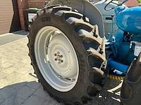 1962 county major super 4 oldtimer tractor - afbeelding 21 van  37