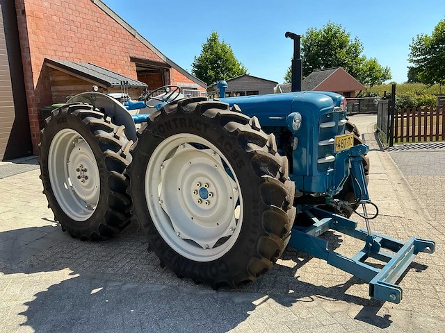 1962 county major super 4 oldtimer tractor - afbeelding 37 van  37