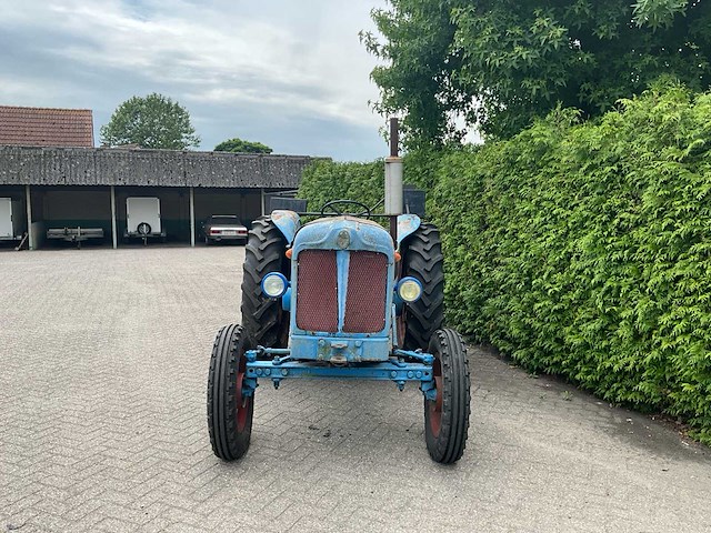 1962 fordson major oldtimer tractor - afbeelding 12 van  23