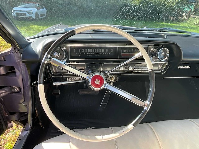 1963 cadillac coupe de ville - afbeelding 18 van  46