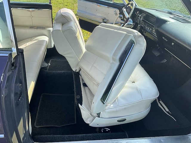 1963 cadillac coupe de ville - afbeelding 33 van  46