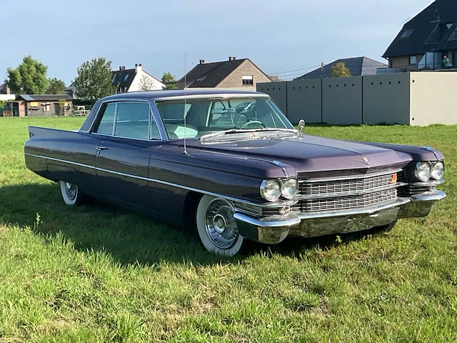 1963 cadillac coupe de ville - afbeelding 3 van  46