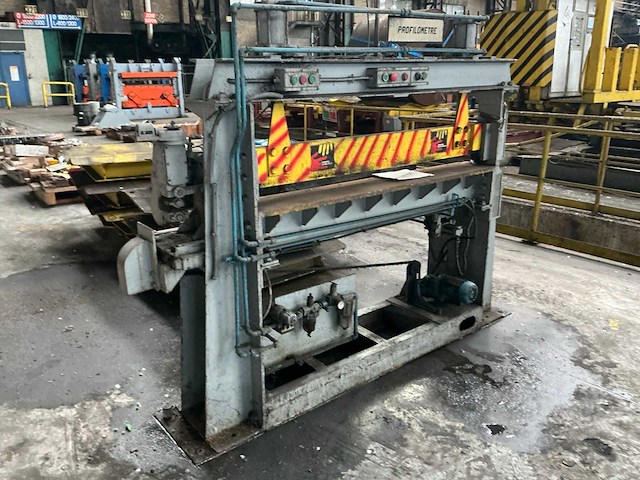 1963 ferblatil profileermachine - afbeelding 1 van  7