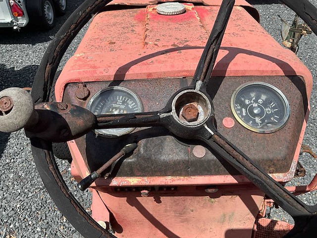 1963 internationale vintage tractor - afbeelding 3 van  22