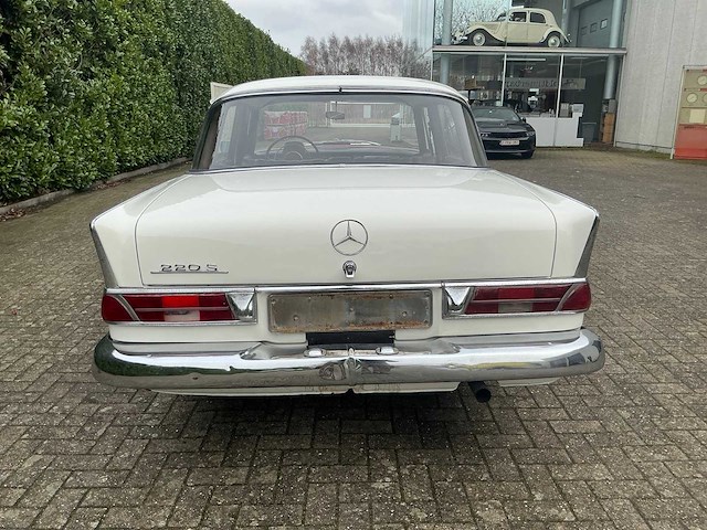 1963 mercedes-benz 220sb oldtimer - afbeelding 15 van  18