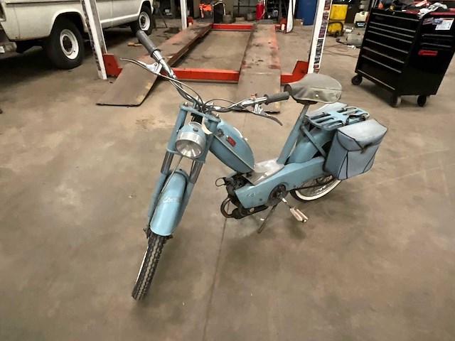 1963 vap mobylette - oldtimer motorfiets - afbeelding 1 van  6