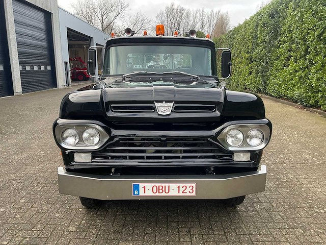 1964 ford f350 oldtimer takelwagen - afbeelding 17 van  20