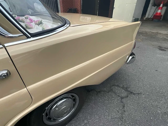 1964 mercedes-benz 190 - oldtimer (uitzondelijke staat) - afbeelding 17 van  52