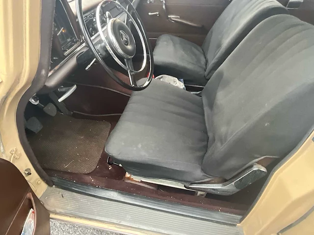 1964 mercedes-benz 190 - oldtimer (uitzondelijke staat) - afbeelding 31 van  52