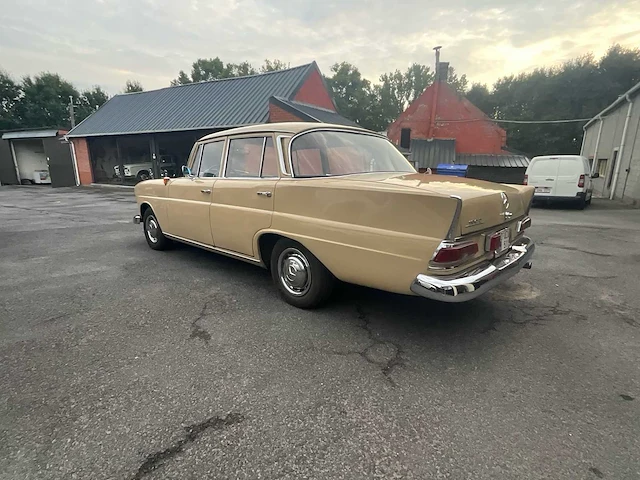 1964 mercedes-benz 190 - oldtimer (uitzondelijke staat) - afbeelding 3 van  52