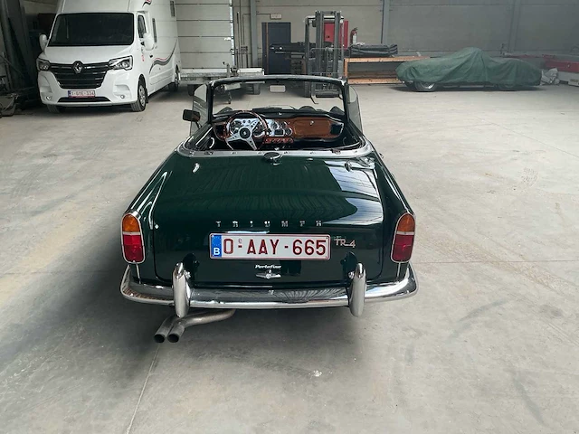 1964 triumph tr4 - oldtimer - afbeelding 35 van  38