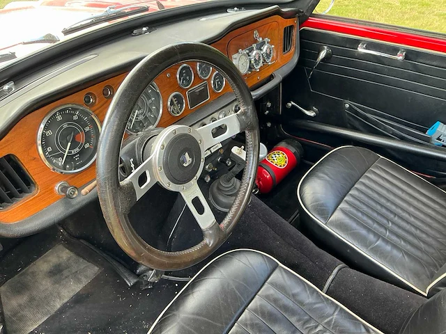 1964 triumph tr4 oldtimer - afbeelding 34 van  40