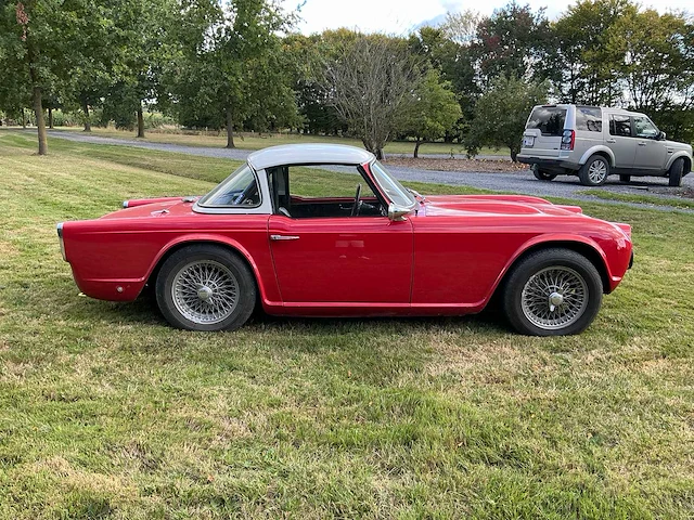 1964 triumph tr4 oldtimer - afbeelding 42 van  45